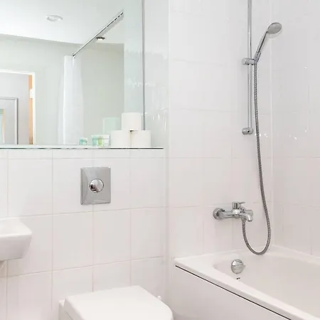 Light And Bright 1br Close To Station 公寓 *